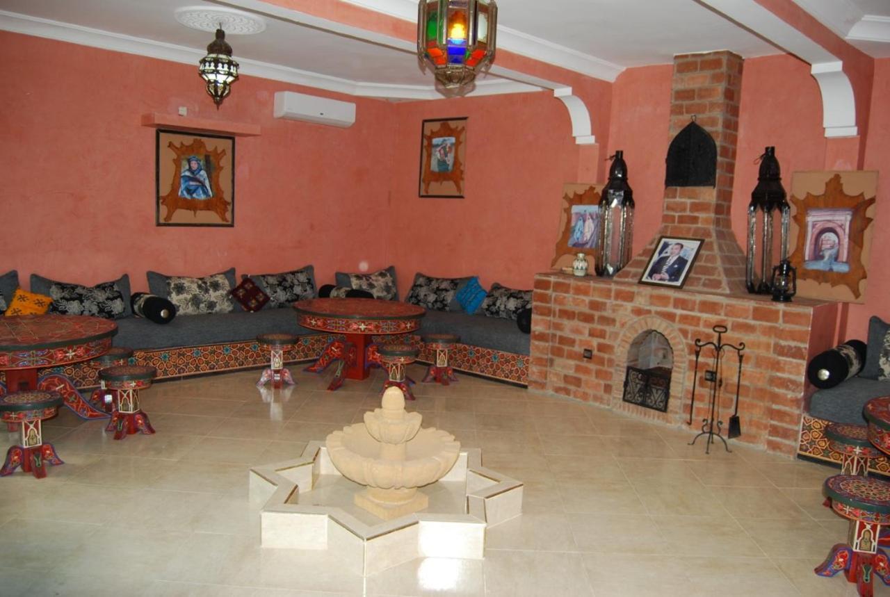 Riad Les Jardins Mabrouk 塔鲁丹特 外观 照片