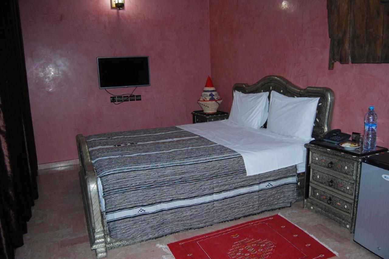 Riad Les Jardins Mabrouk 塔鲁丹特 外观 照片
